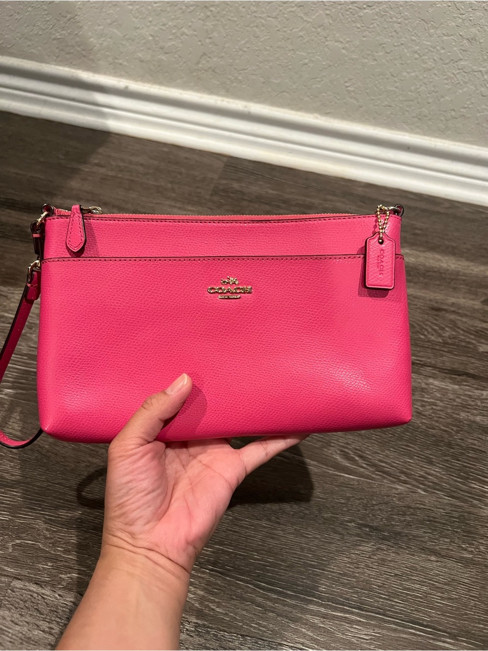 Coach F65805 Hot Pink Leather Wristlet Clutch with Gold Hardware - Picture 3 of 9
